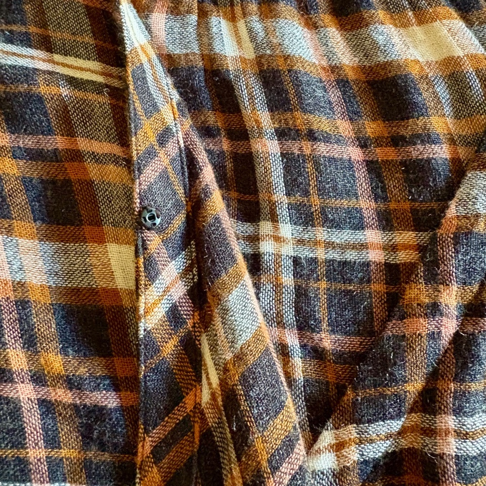 Madewell flannel wrap top XS- Cute and flattering! - Picture 10 of 13